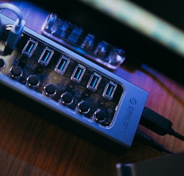 Next Level Tech Hub 934925120 Performance